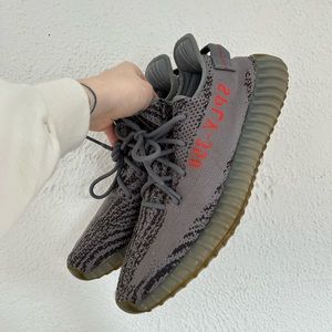 Adidas Yeezy Boost 350 V2
Beluga 2.0